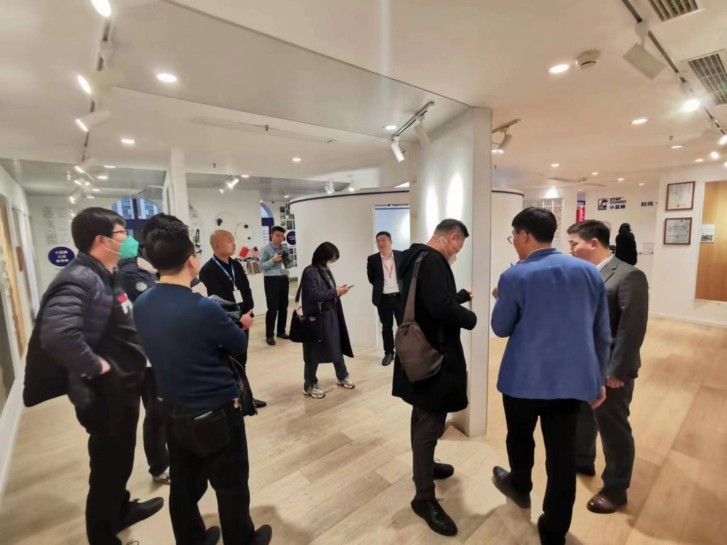 米博(中国)体育石晶地板展厅参观